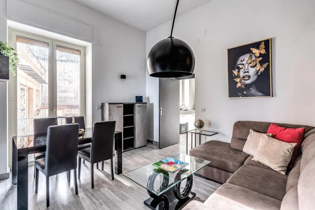 1000 Suites Naples